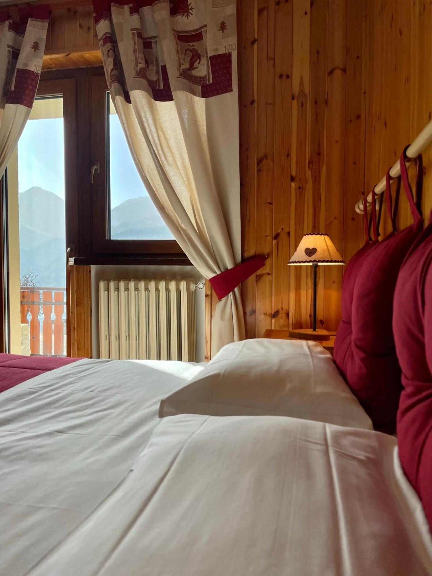 Oulx Case Vacanza Perron المظهر الخارجي الصورة